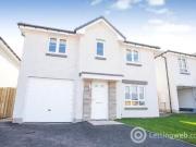 Cheap 4 BR Property to rent in Salers Way Perth