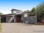 For Rent! 4 Flinton Court, Halls Head, WA 6210