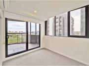 Nice 502/10 Buchanan Street, WEST END House for rent...