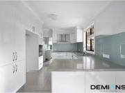 For Rent! 54 Gal Crescent, Moorebank House for rent...