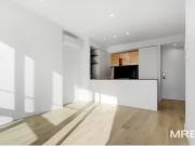 Unique 5906/228 La Trobe Street, MELBOURNE Apartment for...