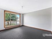 Just in! 59 Tracey Avenue, Paralowie, SA 5108