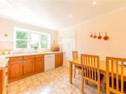 Charming 5 bedroom detached house for rent in Tithe Barn...