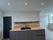 Deal! 5 bedroom house for rent in James Street, Cardiff...