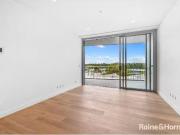 Just in! 609/163 173 Mc Evoy Street, ALEXANDRIA...