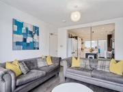 Just in! 6 BA 6 bedroom house share for rent in Apsley...