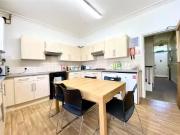 Unique 7 bedroom terraced house for rent in Clifton,...