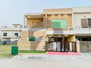 New 7 marla house near park