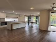 Charming 7A Wattlebird Place, Landsborough, QLD 4550
