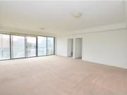 Cheap 82/283 Spring Street, Melbourne Apartment for rent...