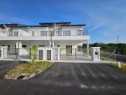 NEW BALCONY BESAR JALAN KEBUN KOTA KEMUNING SHAH ALAM...