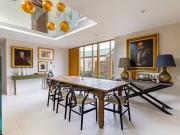 Unique Barn conversion to rent in Four Elms Road,...