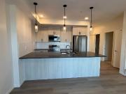 Rent Promotion 4th Floor Condo Unit Two week free !