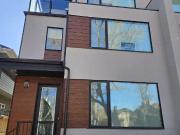 New Build Luxury Home in Renfrew close to downtown,...