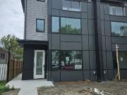 New Build Luxury Home in Renfrew close to downtown,...