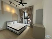 New condo 10 min go to mid valley