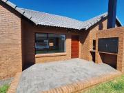 NEW DEVELOPMENT – 3 Bedroom Duet houses in Bayswater
