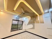 New extra land back open boulevard house bahria town...