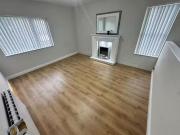 Cheap Flat 3, 49 High Street