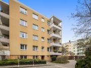 New flat near school, Berlin Amsterdam Apartments for Rent