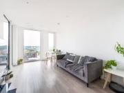 Just in! Flat to rent in College Road, Harrow Square,...