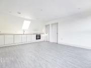 Rental! Flat to rent in Coombe Rd, Croydon CR0