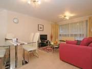 Charming Flat to rent in Hendon Lane, London N3