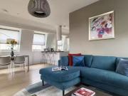 Charming Flat to rent in Oriel Place, London NW3