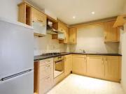 Cozy Flat to rent in Quakers Court, Abingdon On Thames,...