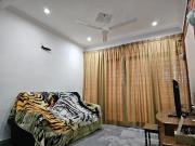 New Fully furnished and easy access to Queensbay Mall