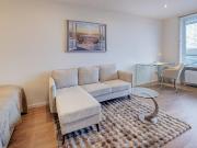 New: fully renovated apartment for rent