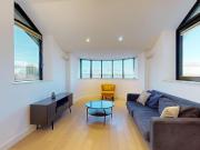 New Horizons Court 1 bed flat to rent £1,525 pcm £352 pw