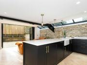 New Kings Road, Fulham, 2 Bedroom Apartment