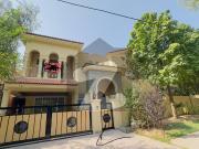 New Luxurious House For Rent F 7