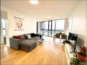 New Luxury Penthouse Apartment + Stunning City and Water...