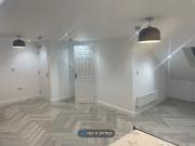 New North Road, Ilford IG6, 5 bed detached house to...