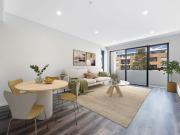 NEW OVERSIZED 1 BEDROOM UNIT WITH A HOME OFFICE