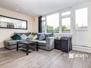 New Place Square, London, SE16