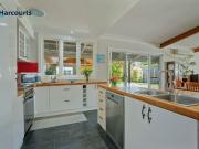 NEW PRICE Seller is Keen to Make a Move!