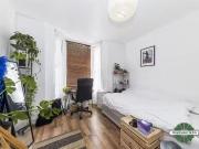 Cozy Property to rent in Mayola Road, Hackney E5