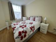 New Refurbished 2 Bedroom Flat SW7
