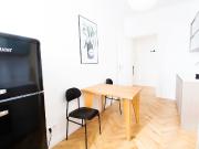 New renovated apartment in charming Altbau in Mitte,...
