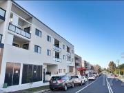 New Renovation Full New Painting & Full New Carpets !