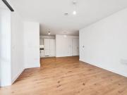 New Road, Dagenham, London, RM9