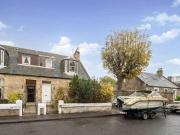 New Street, Musselburgh, 2 Bedroom End