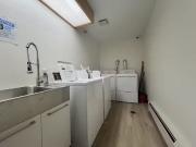 Cheap Studio, 1 Bathroom Aurelia Flats