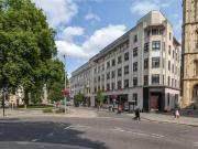 For Rent! Studio flat for rent in St. Stephens House,...