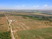 New Sulphur Springs Rd, San Antonio, Farm House For