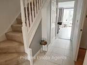 Just in! Town house to rent in Fosse Close, Burbage,...