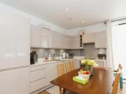 New Village Avenue, London, 2 Bedroom Apartment